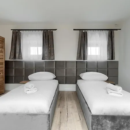 Apartamento Toress Brama Portowa *