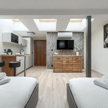 Toress Brama Portowa *